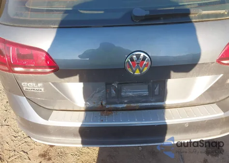 2017 Volkswagen Golf Alltrack Tsi Se from USA, damaged, VIN 3VWH17AU7HM504898